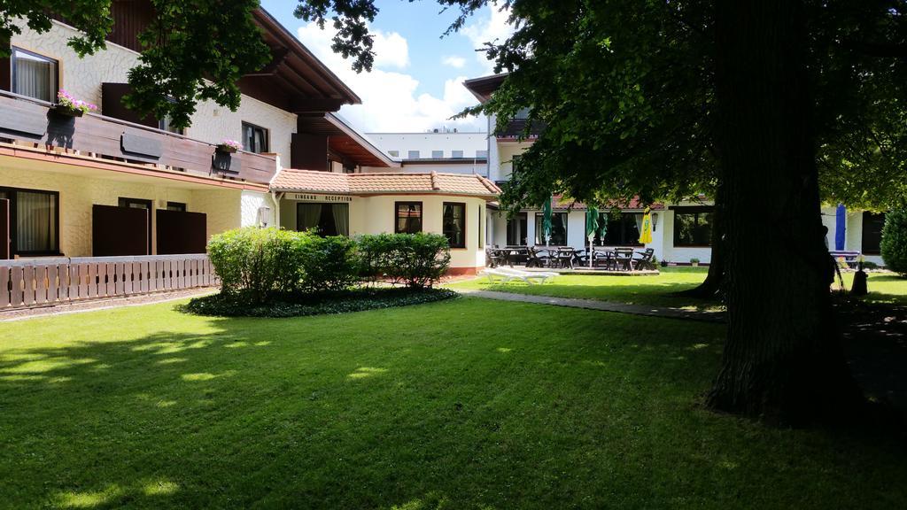 Hotel Buechner Garni Bad König Екстериор снимка